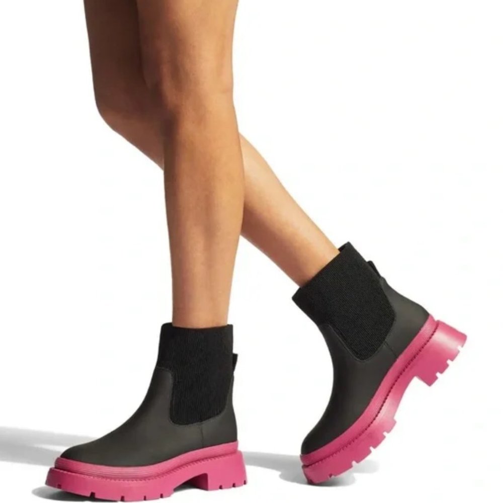 NWOB Carvela Kurt Geiger Splash Ankle Boots